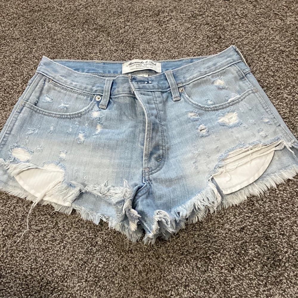 Abercrombie & Fitch Festival short high rise